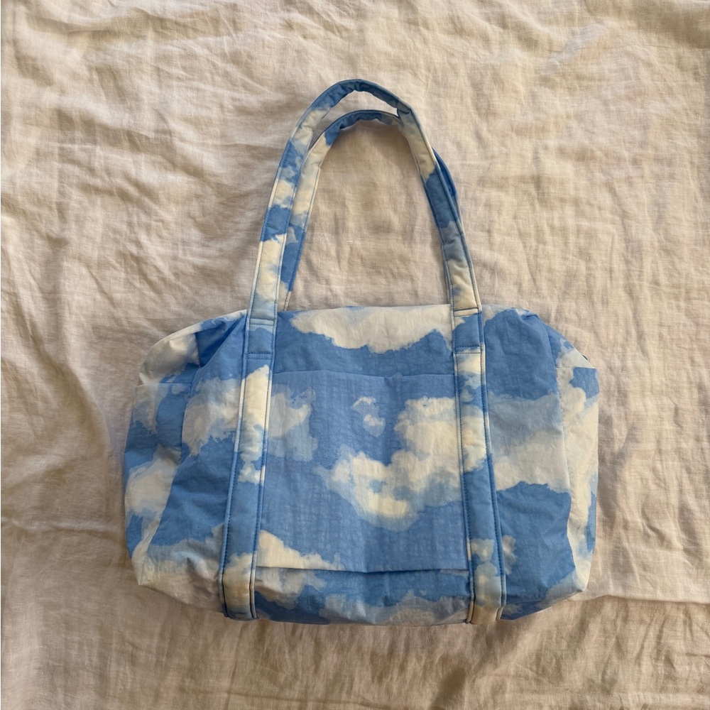 BAGGU Clouds Cloud Carry On
